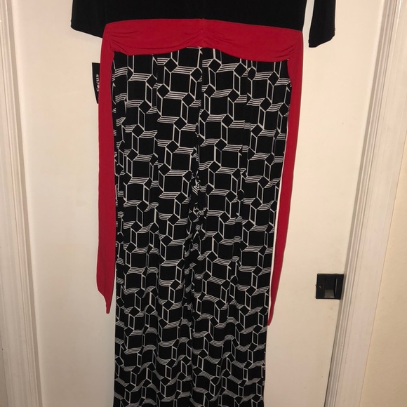 One piece pant suite - Picture 4 of 7